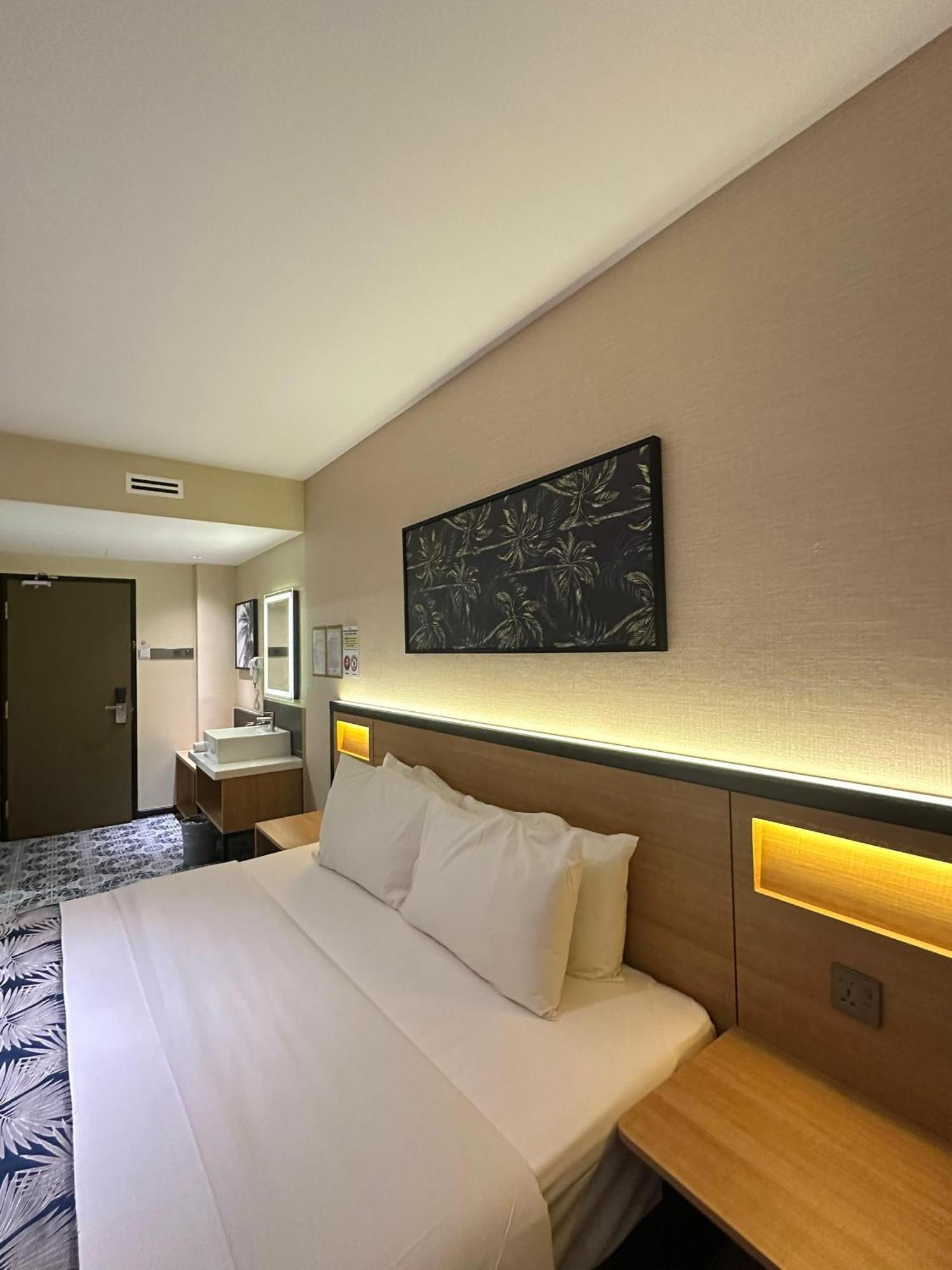 Nb Hotel Johor Bahru Esterno foto