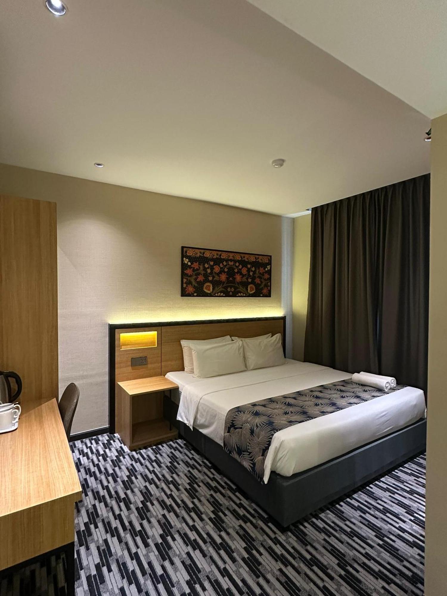 Nb Hotel Johor Bahru Esterno foto